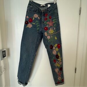 Glamorous Blue Jeans with Floral Embroidery